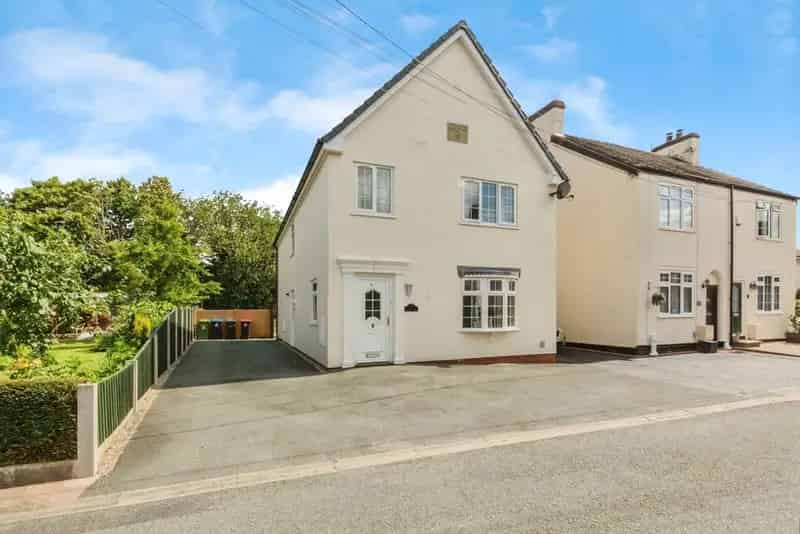 3 Bedroom Detached House for Sale Marston Cheshire