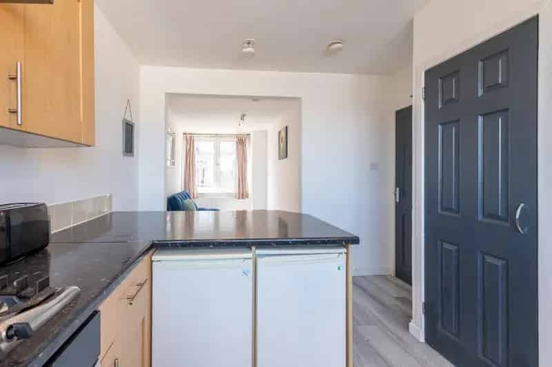 3 Bedroom Flat for Sale - Quick Sale Guaranteed
