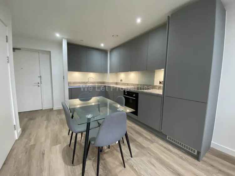1 Bedroom Furnished Apartment in Oxygen Tower Manchester