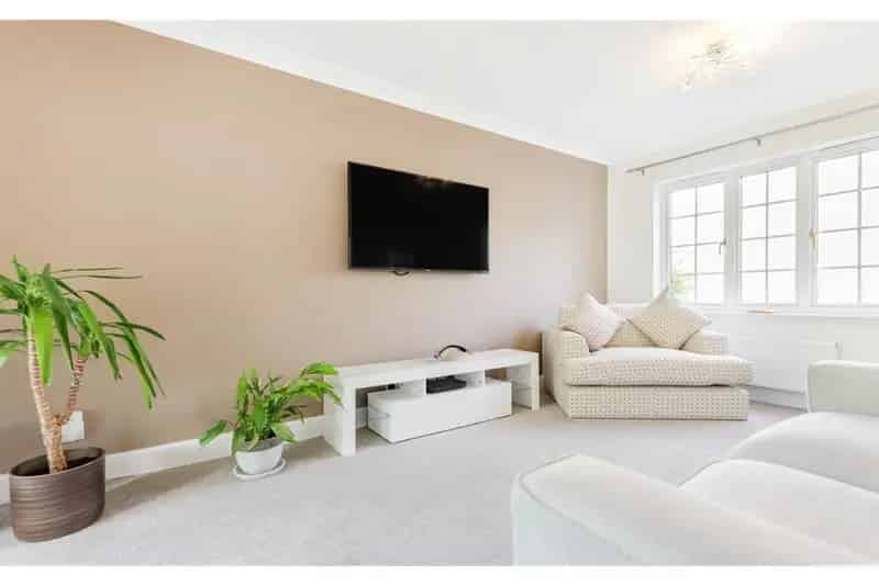 4 Bed Detached House Dunfermline