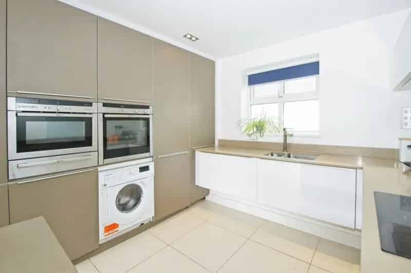 3 Bedroom End Terrace House Severn Quay Modern Family Home
