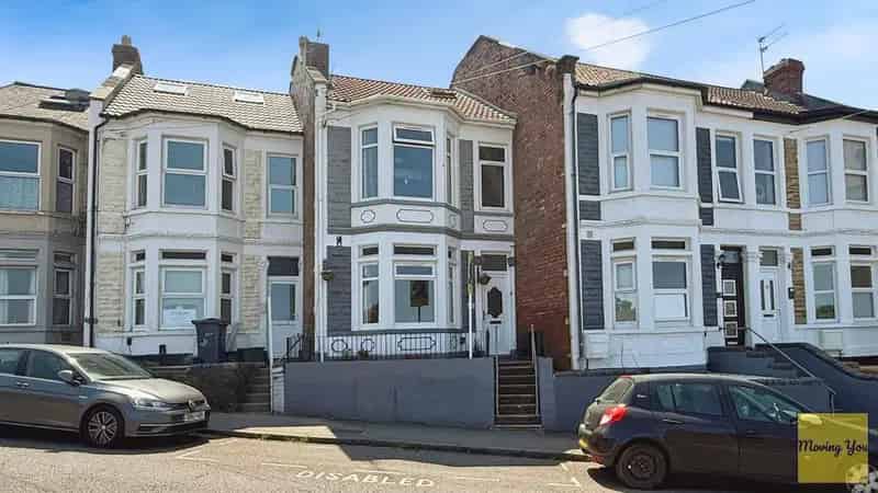 3 Bedroom Victorian Terraced House for Sale
