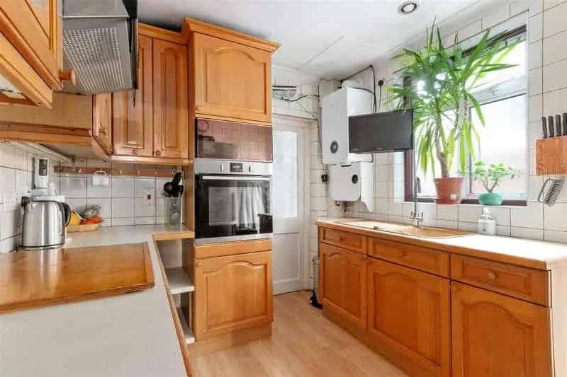 3 Bed Victorian House for Sale Near Raynes Park Station