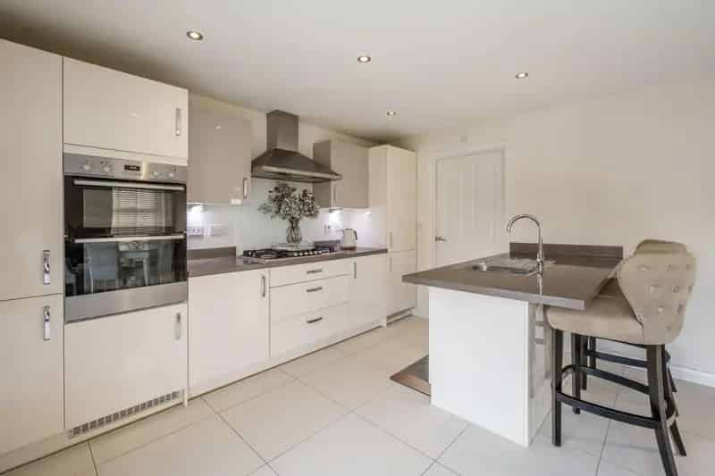 4 Bedroom Detached House For Sale Baggeridge Estate