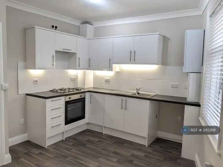 1 Bedroom Flat in Winton - Excellent Transport Links
