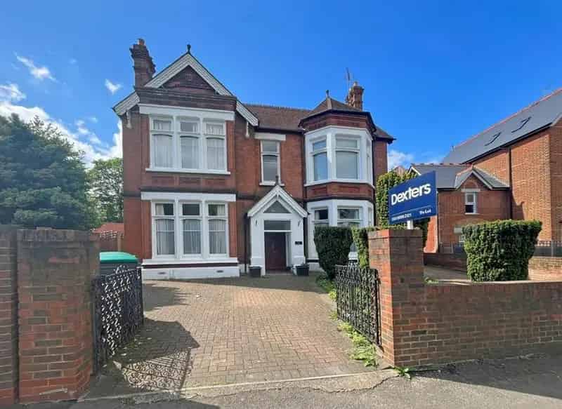 All Bills Included Victorian Rooms near Acton Park