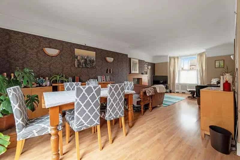 5 Bed Detached House for Sale Near Rugby Train Station