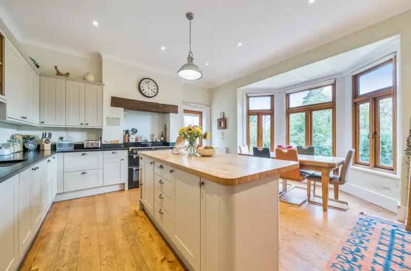 4 Bedroom Detached House with Self Contained Flat Near Vivary Park