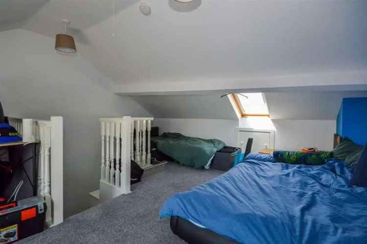 3 Bed House for Sale in Normanton Town Centre
