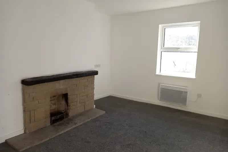 Two Bedroom Flat in Newark Town Centre Near Train Station