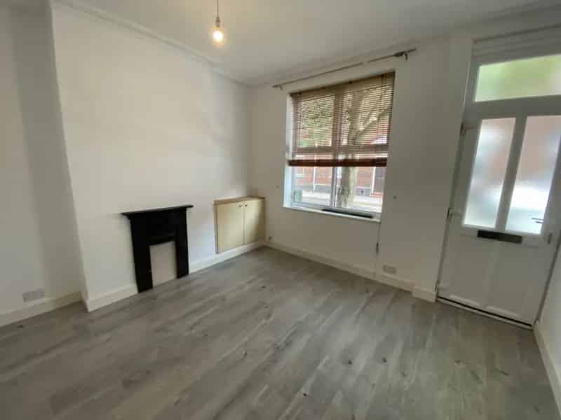 2 Bedroom House To Rent Available May 31 2025