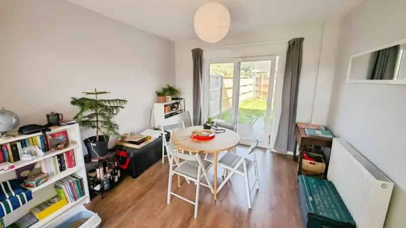 3 Bed Semi-Detached House For Sale
