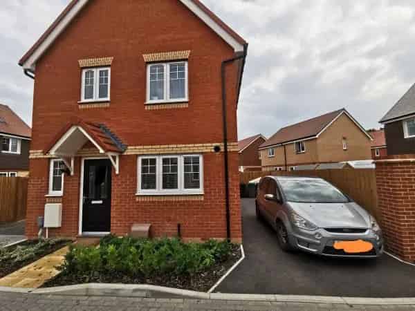 3 Bed Detached House Headcorn Village