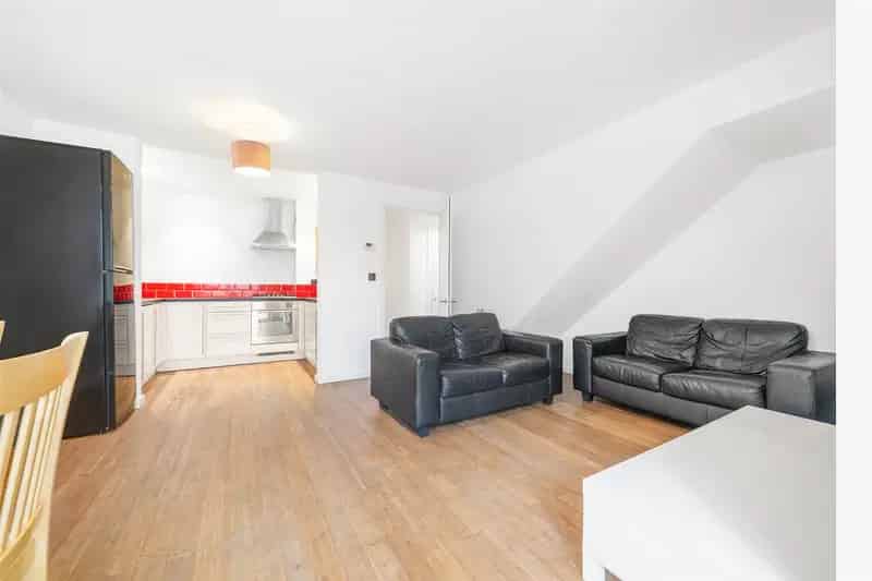 2 Bedroom Flat House to Rent Near Brixton and Herne Hill