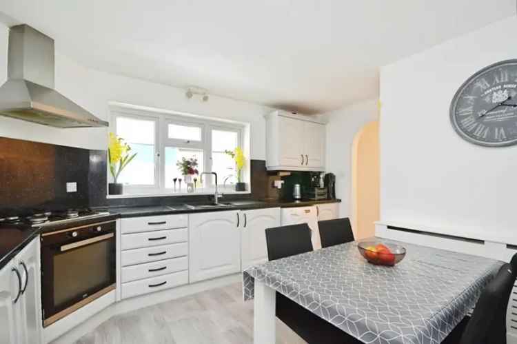 3 Bedroom House For Sale
