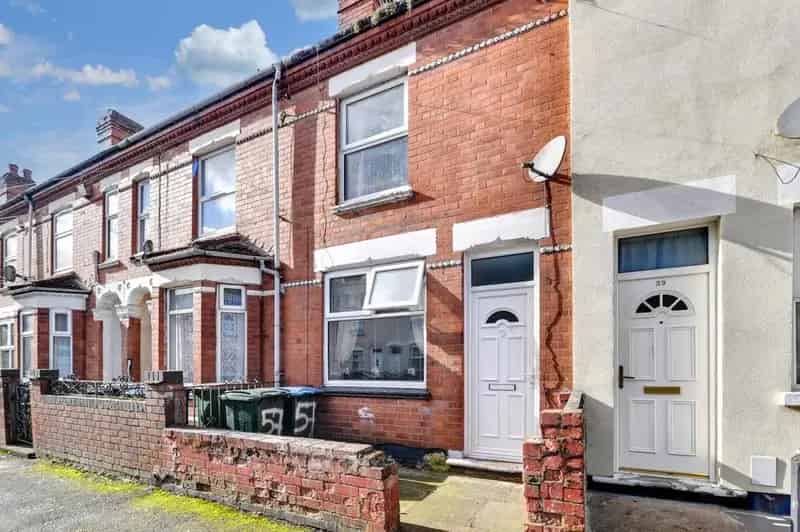 2 Bedroom House for Sale