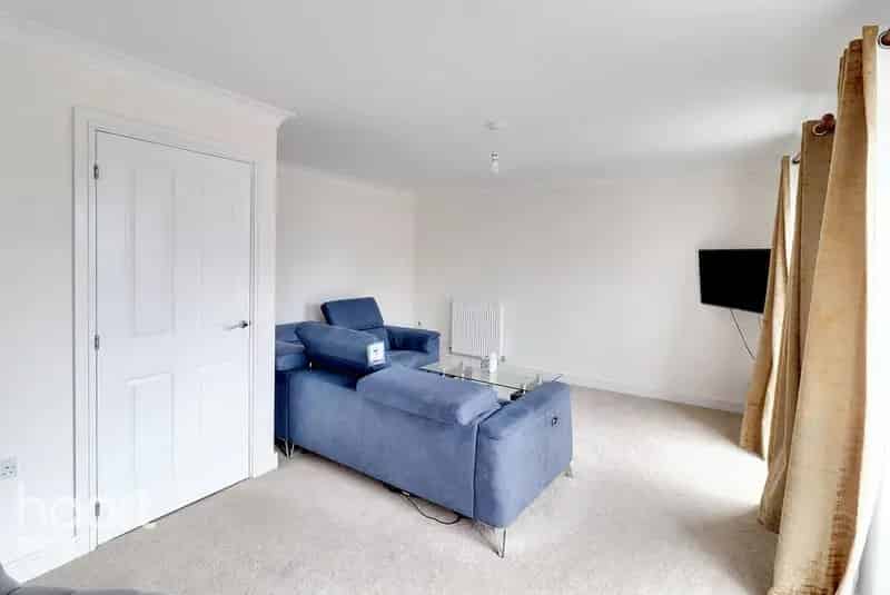 4 Bedroom Townhouse for Sale