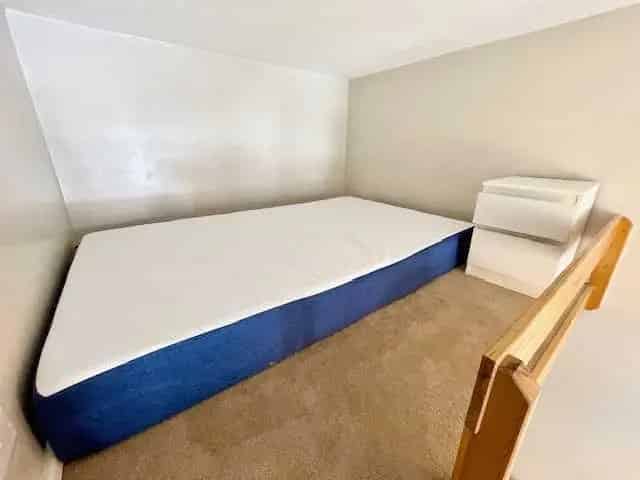3 Bedroom Apartment To Rent