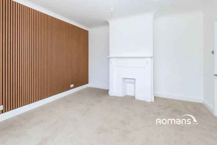 3 Bedroom Detached Bungalow - Modern & Spacious