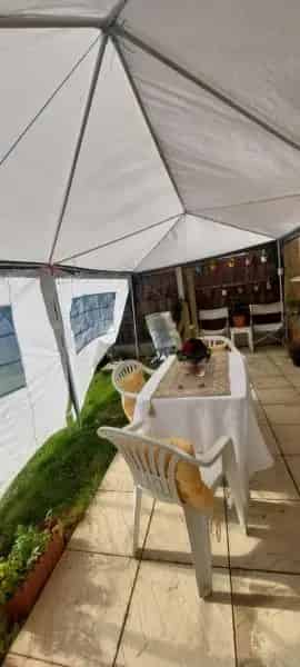 4 Bedroom House with Garden Garage and Parking