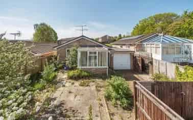 3 Bedroom Bungalow Near Tiverton Town Centre