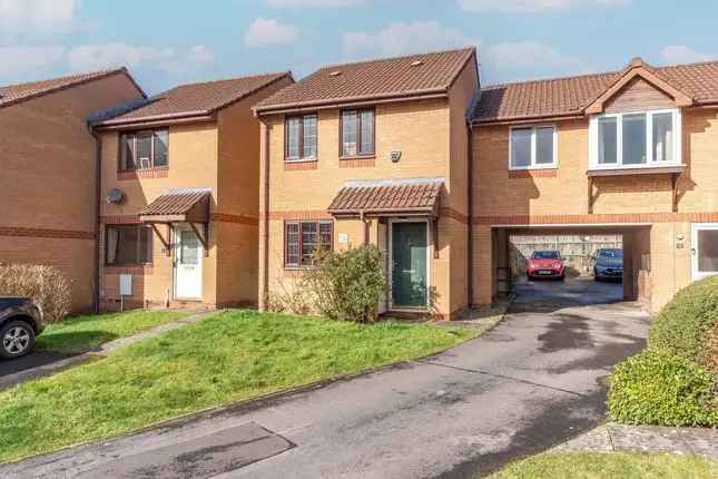 2 Bedroom Semi-Detached House for Sale in Stapleton Bristol