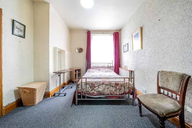 1 Bedroom Maisonette for Sale in Mitcham