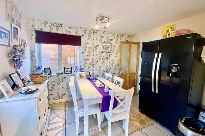 Three Bedroom Detached Family Home For Sale