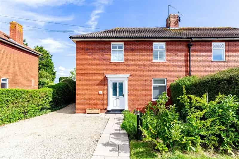 3 Bedroom Semi-Detached House for Sale