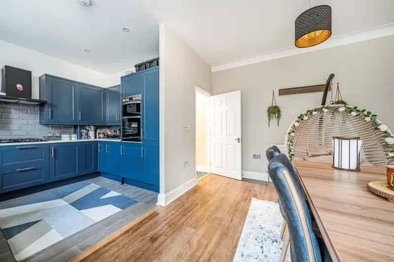 Spacious Four-Bedroom Edwardian House Near Enfield Town