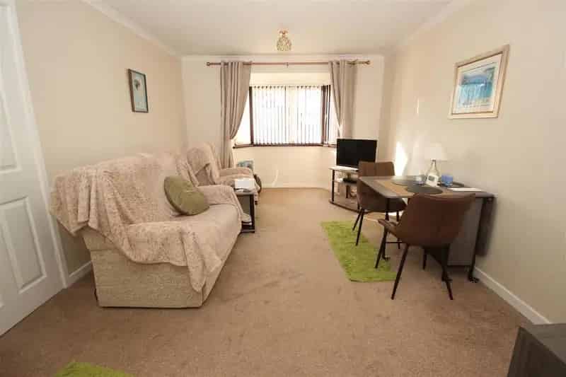 2 Bedroom Apartment for Sale in Cardiff