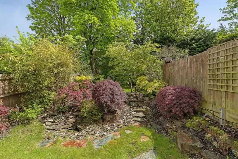 Four Bedroom House Helena Road London