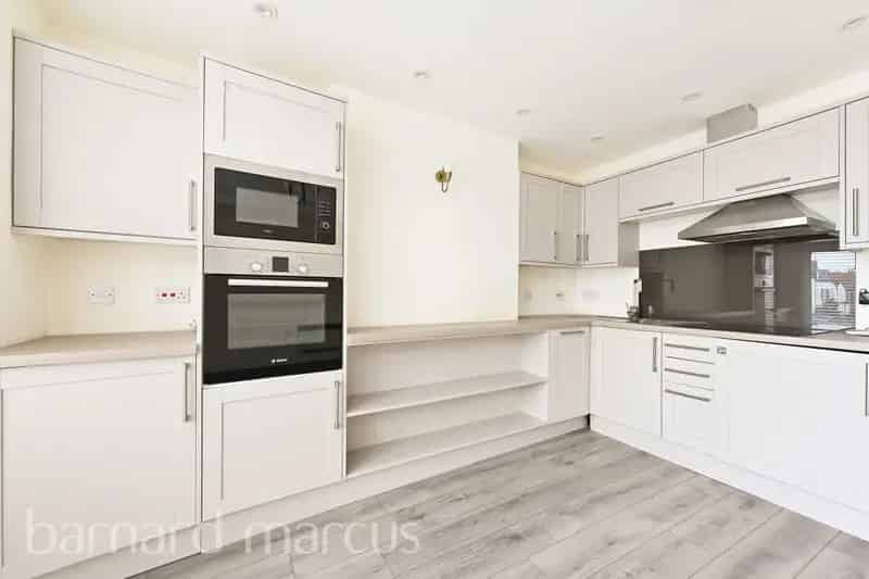 Flat For Rent , London, England