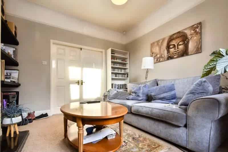 Three Bedroom End Terraced House WF2 - Ideal First Time Buyer Home