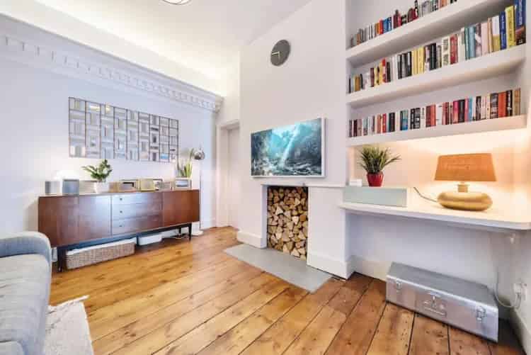 2 Bedroom Ground Floor Apartment Near Forest Hill Station