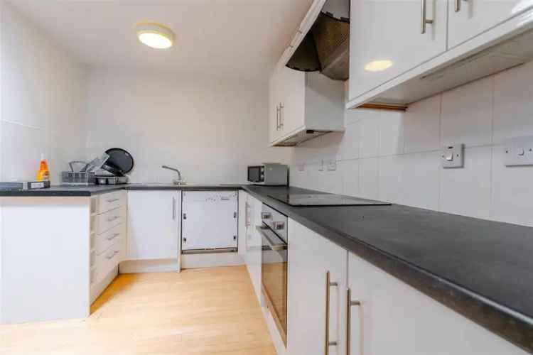 3 bedroom flat to rent