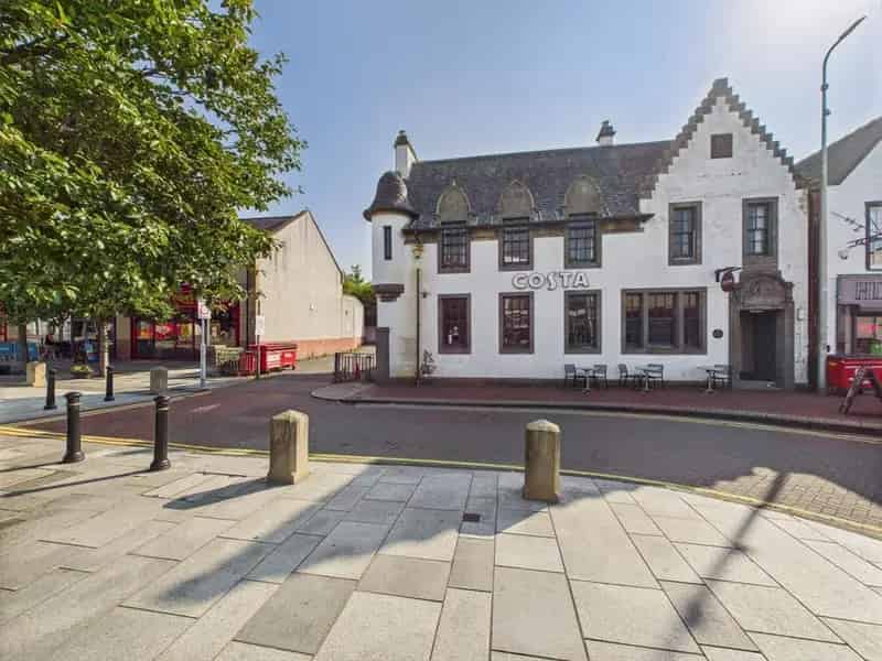 Commercial property For Sale , Bathgate, Scotland