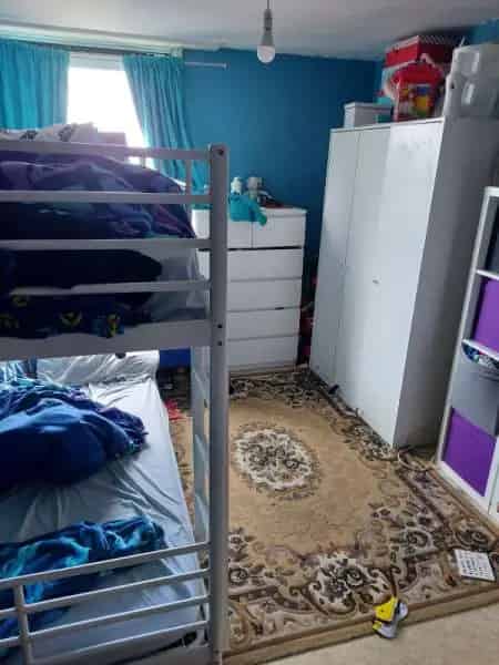 2 Double Bedroom Apartment Near Amenities