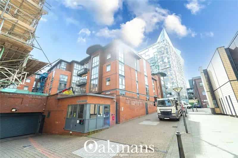 1 Bedroom Apartment for Sale