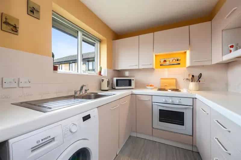 1 Bedroom Retirement Apartment with Balcony - Top Floor