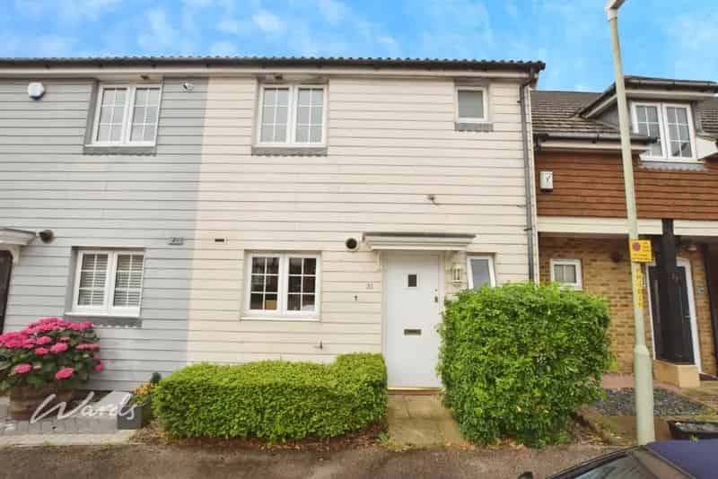 3 Bedroom Terraced House to Rent Still Water Estate