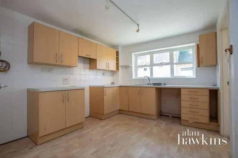 4 Bed Detached Family Home For Sale Clyffe Pypard