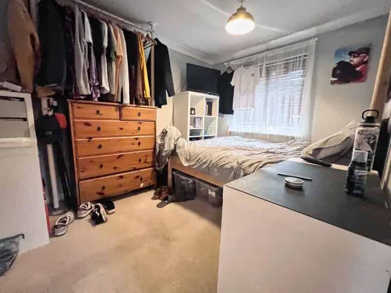 3 Bed House for Sale Near M4 Junction 36