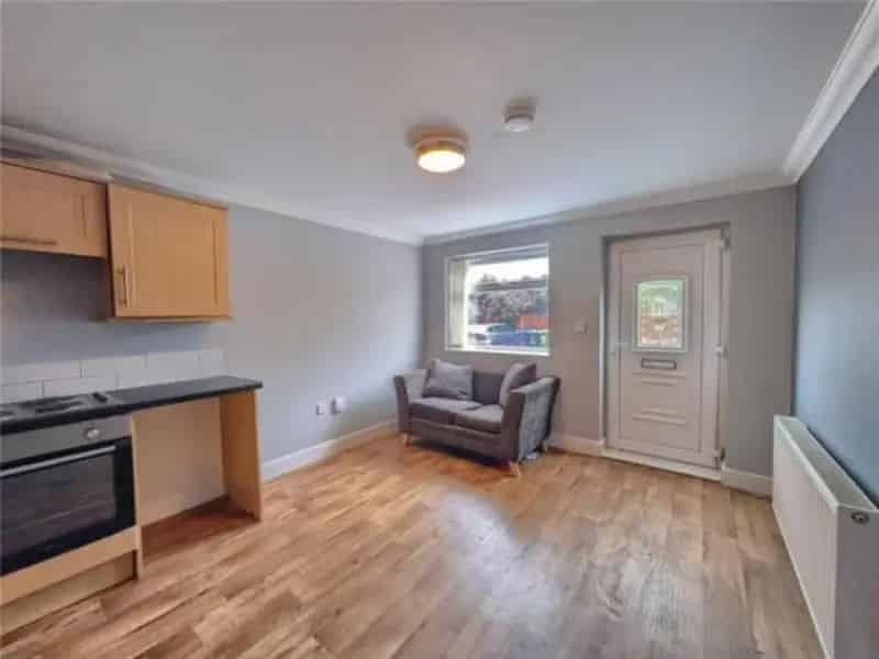 1 bedroom Flat
 To Rent
