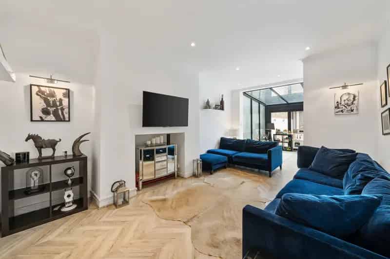 2 Bed Garden Flat Richmond Hill Excellent Condition