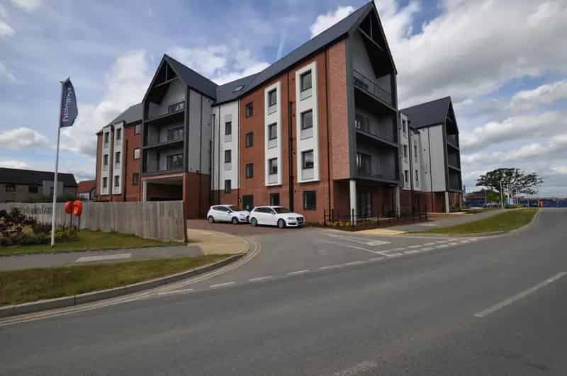 1 Bedroom Flat to Rent Chelmsford Beaulieu Park New Apartment