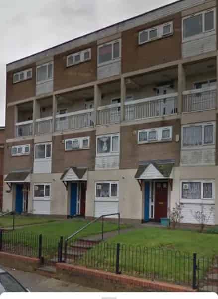 2 Large Bedroom Maisonette Near Schools and Shops