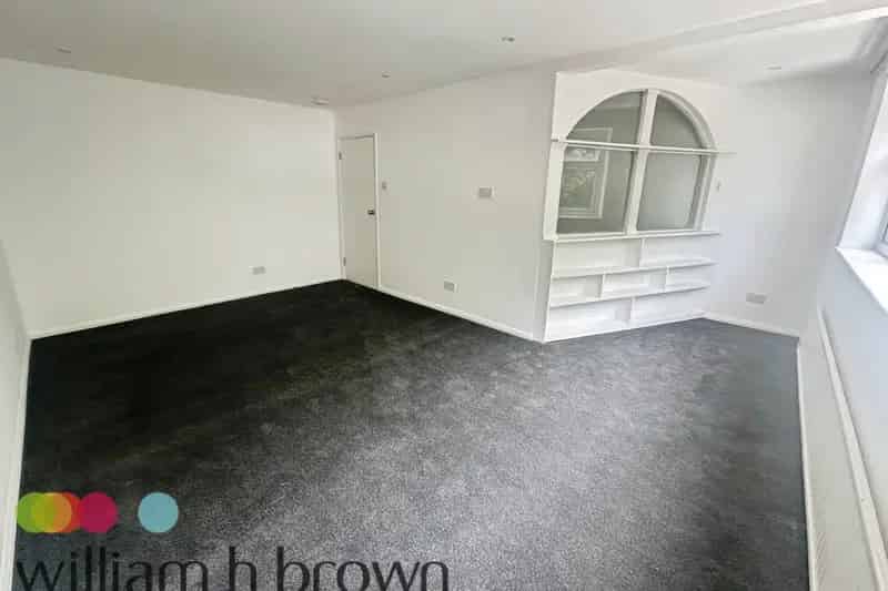 Four Bedroom Townhouse Near Braintree Town Centre
