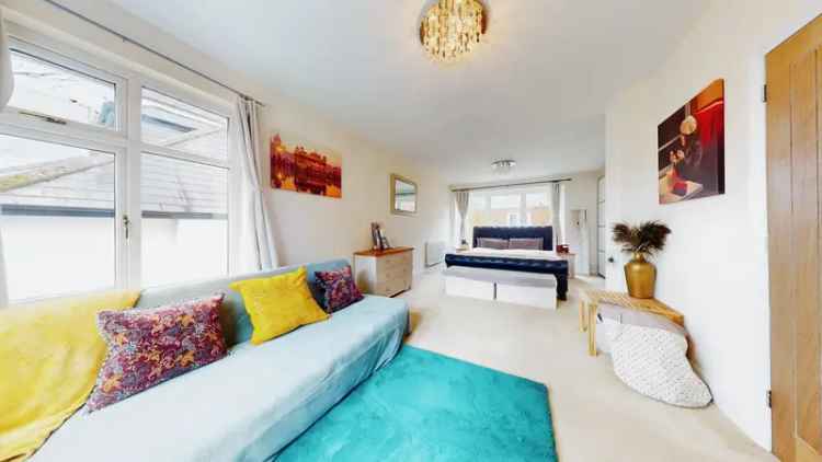3 Bedroom Bungalow House to Rent in Rhiwbina