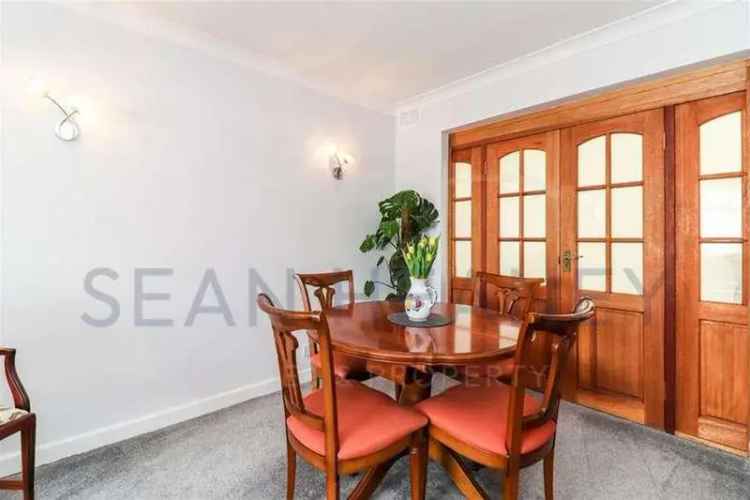 4 Bedroom Semi-Detached House For Sale Near Cockfosters Tube